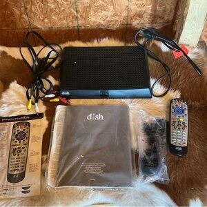 DISH ViP 211z HD Satellite Receiver with Remote Control